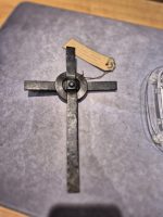 Handgesmeed kruis